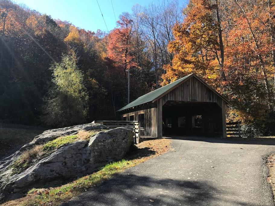 Blue Ridge Parkway Panoramic Paradise-60 Mile View Fancy Gap Exteriör bild