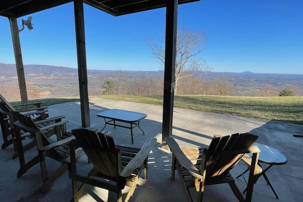 Blue Ridge Parkway Panoramic Paradise-60 Mile View Fancy Gap Exteriör bild